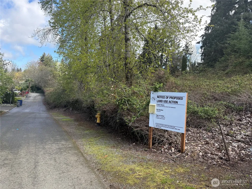 8213 118th Avenue SE Newcastle, WA 98056