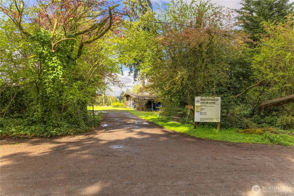8213 118th Avenue SE Newcastle, WA 98056