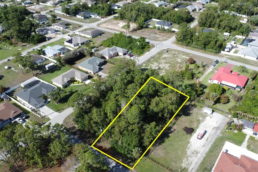 1103 DOROTHY AVENUE Lehigh Acres, FL 33971