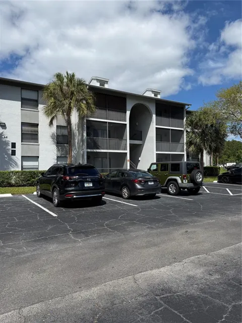 1134 S PINE RIDGE CIRCLE #1134