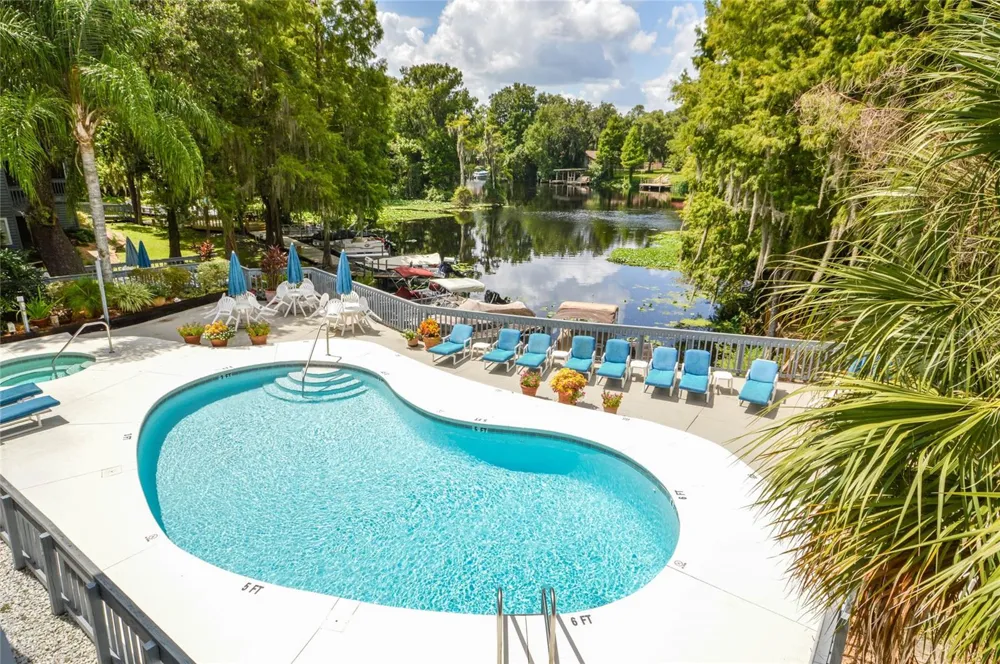 20800 RIVER DRIVE #A31 Dunnellon, FL 34431