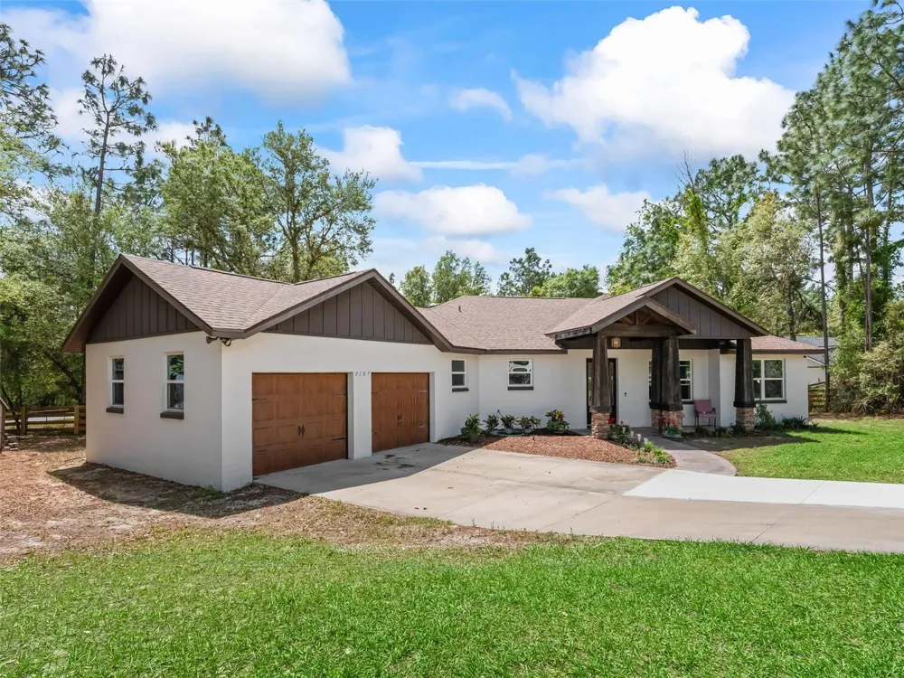 2187 COUNTY ROAD 243C Wildwood, FL 34785