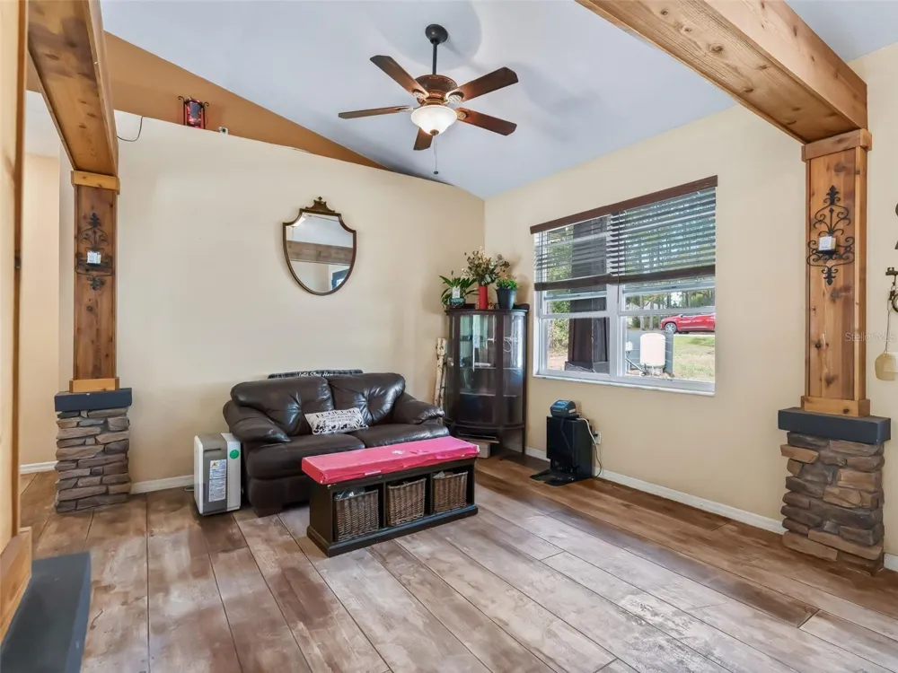 2187 COUNTY ROAD 243C Wildwood, FL 34785