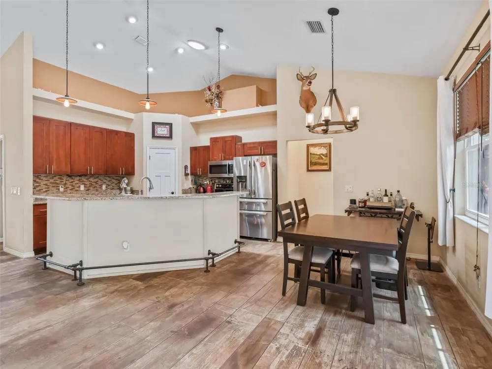 2187 COUNTY ROAD 243C Wildwood, FL 34785