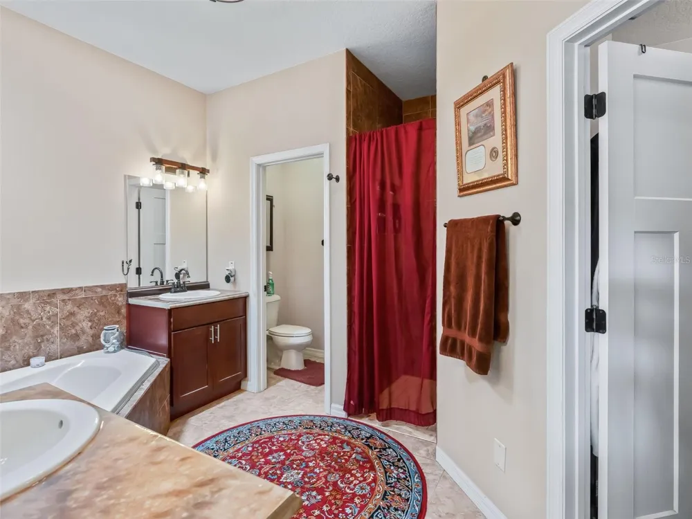 2187 COUNTY ROAD 243C Wildwood, FL 34785