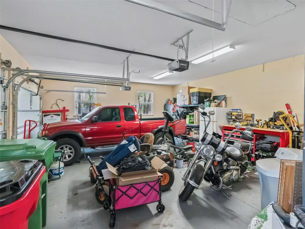 2187 COUNTY ROAD 243C Wildwood, FL 34785