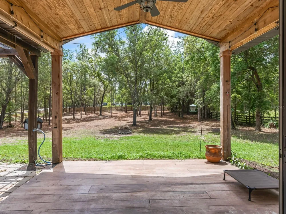 2187 COUNTY ROAD 243C Wildwood, FL 34785