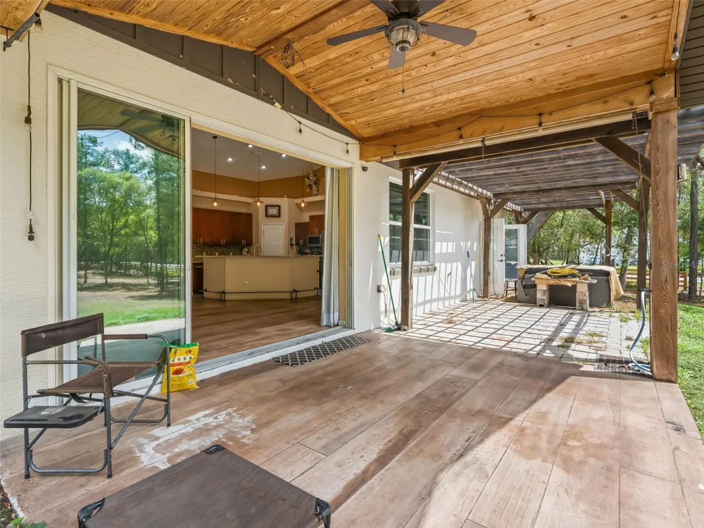 2187 COUNTY ROAD 243C Wildwood, FL 34785