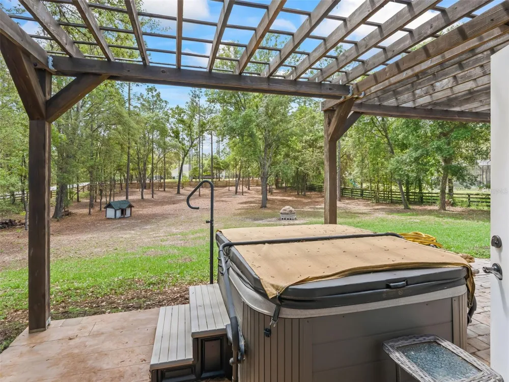 2187 COUNTY ROAD 243C Wildwood, FL 34785