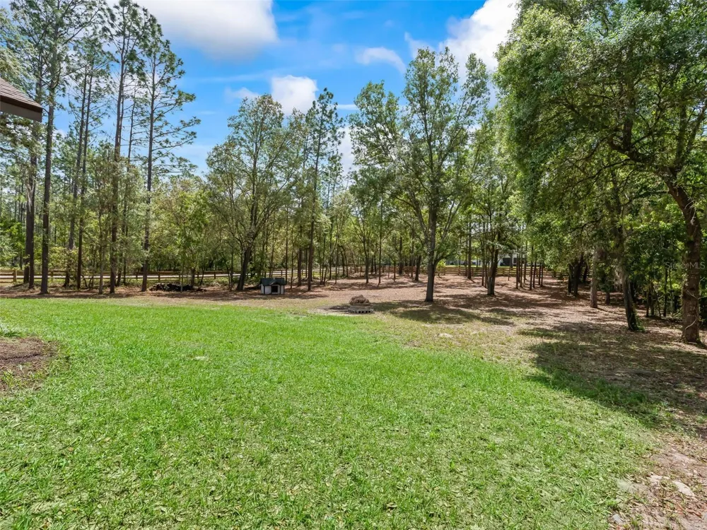 2187 COUNTY ROAD 243C Wildwood, FL 34785