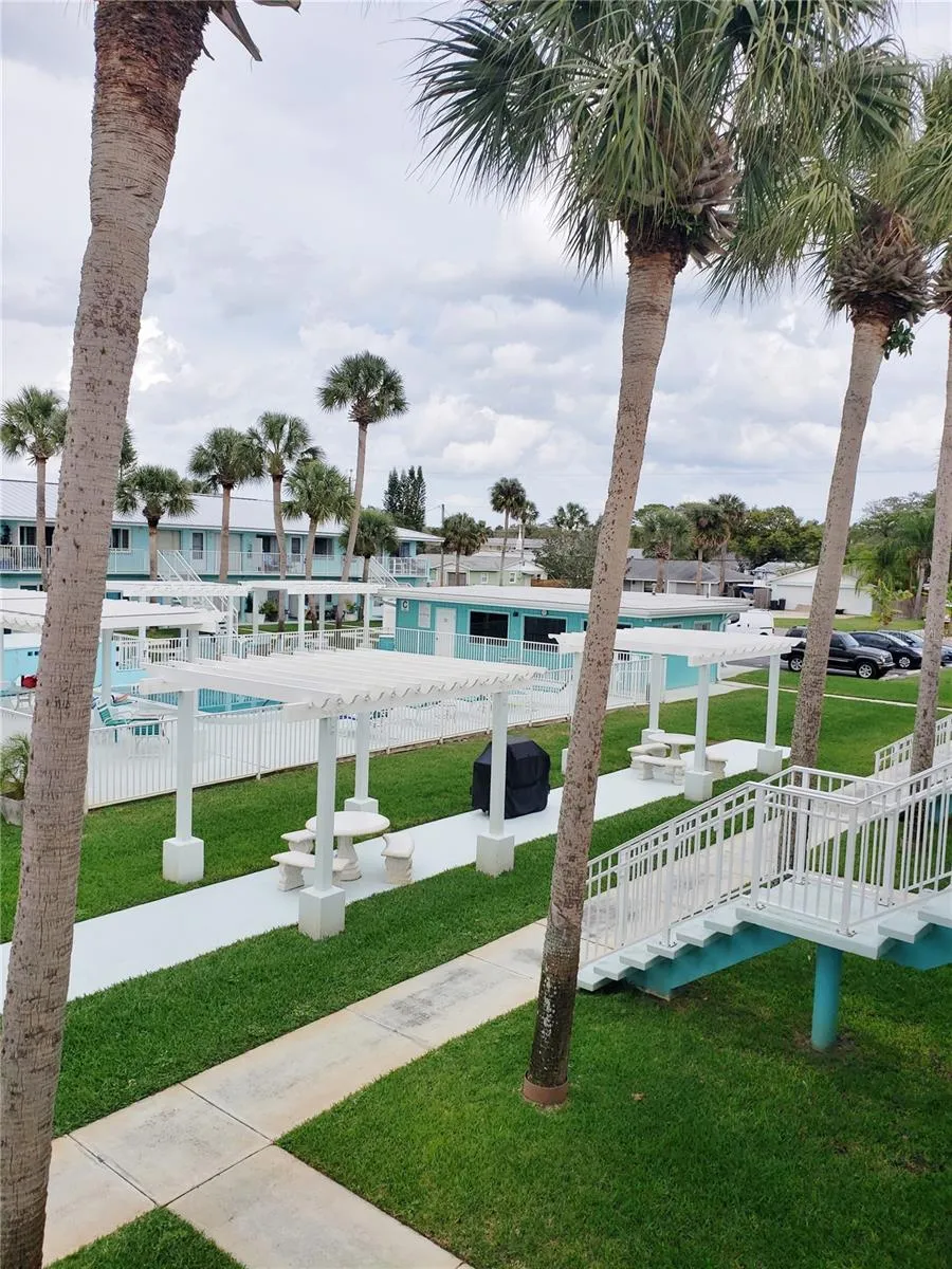 541 S PENINSULA AVENUE #A21 New Smyrna Beach, FL 32169