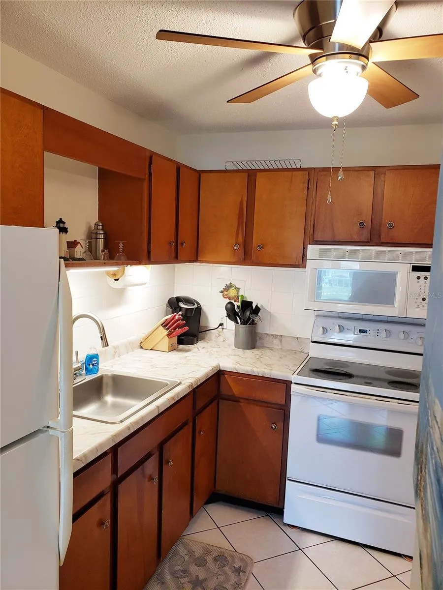 541 S PENINSULA AVENUE #A21 New Smyrna Beach, FL 32169
