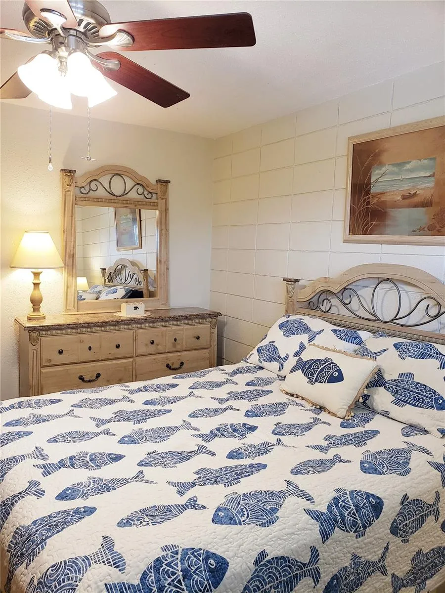 541 S PENINSULA AVENUE #A21 New Smyrna Beach, FL 32169