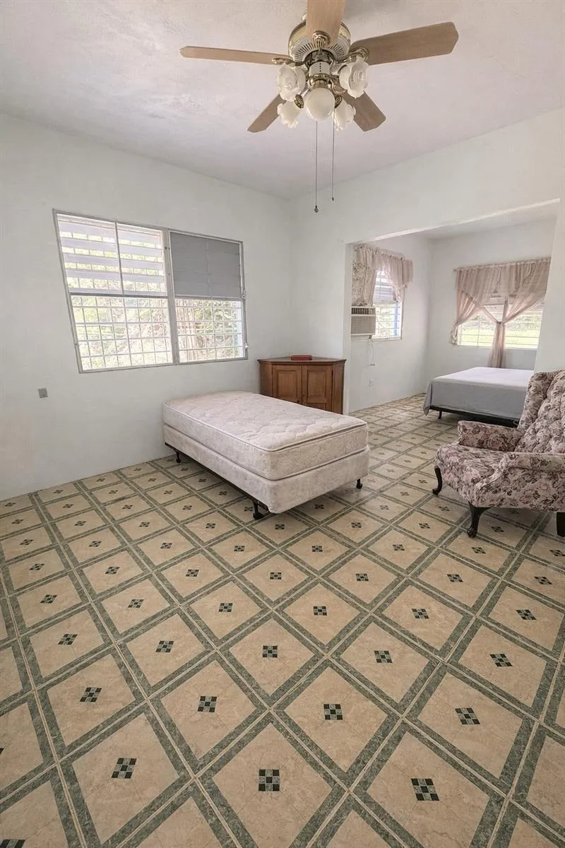 PR 1 19.9 San Juan, PR 00926