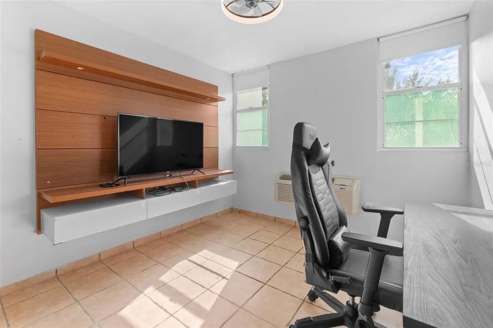 1 OCEAN POINT #2603 Loiza, PR 00772