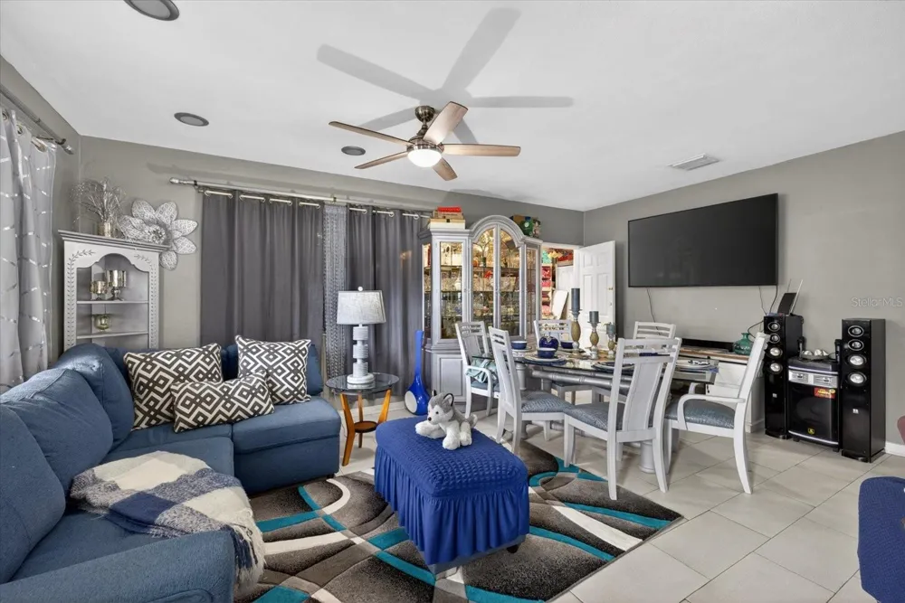 611 BRADFORD AVENUE Tampa, FL 33609