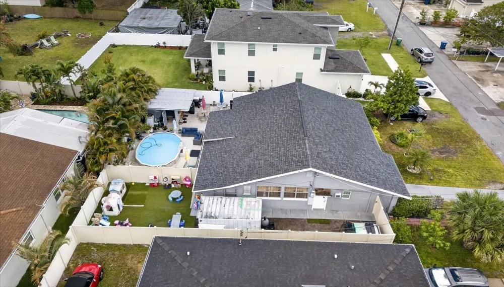 611 BRADFORD AVENUE Tampa, FL 33609