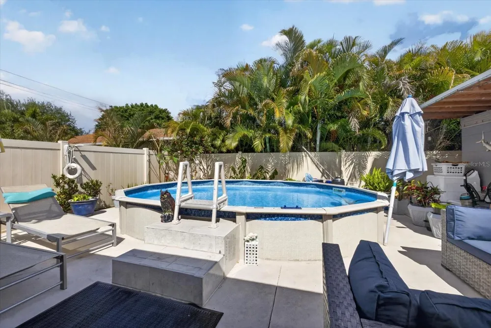 611 BRADFORD AVENUE Tampa, FL 33609