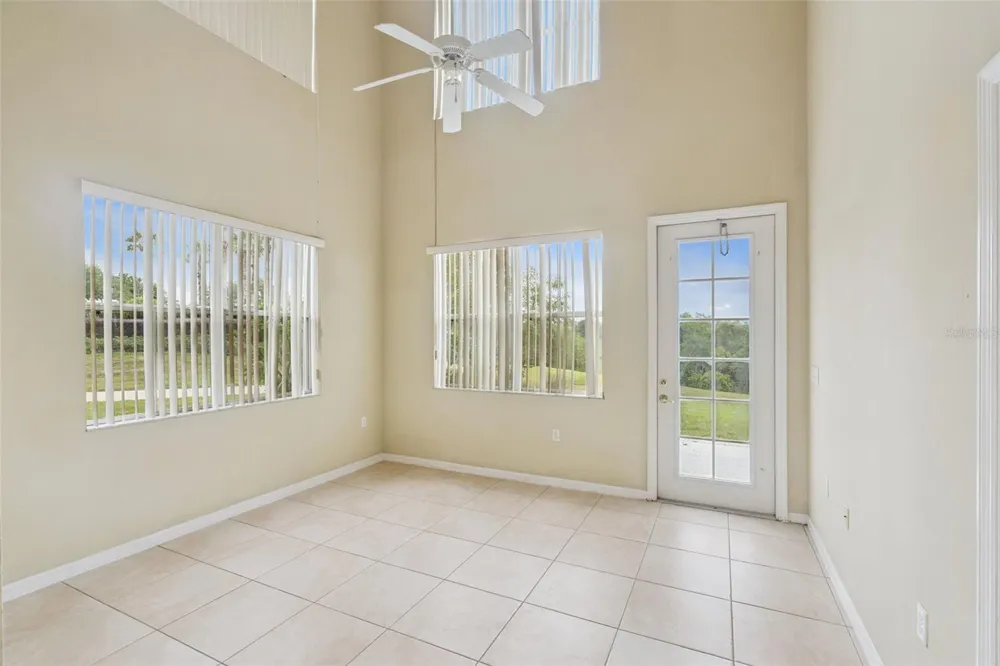 722 CHACALL LOOP Mount Dora, FL 32757