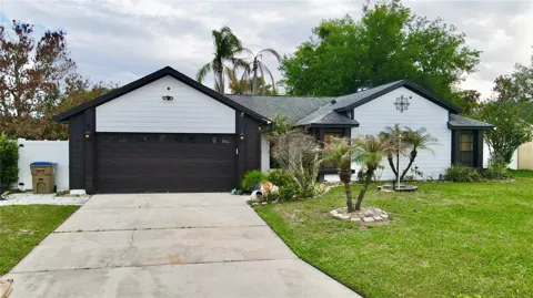 125 TEAKWOOD DRIVE