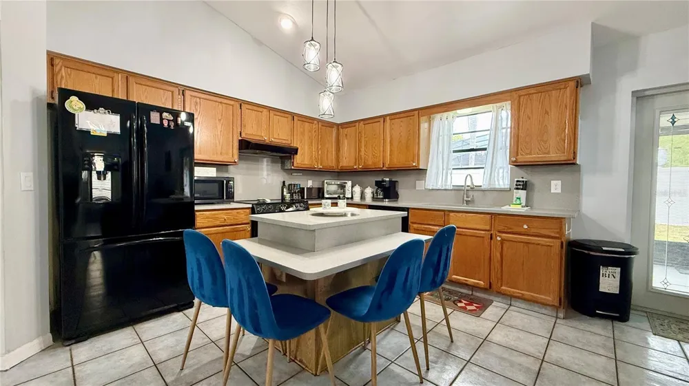 125 TEAKWOOD DRIVE Kissimmee, FL 34743
