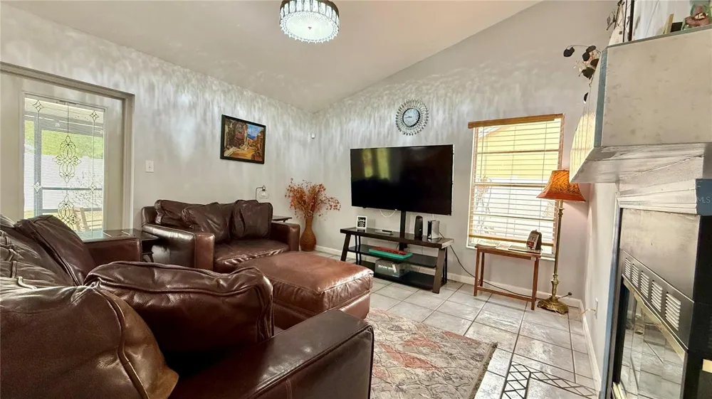 125 TEAKWOOD DRIVE Kissimmee, FL 34743
