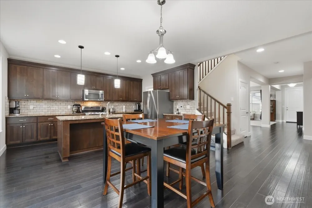 10512 NE 156th Avenue Vancouver, WA 98682