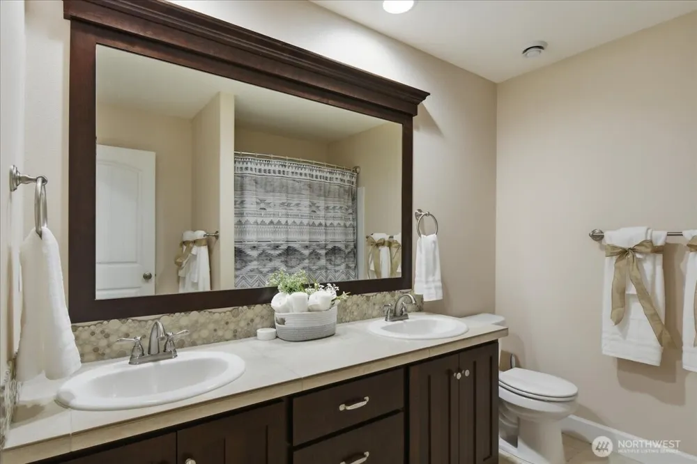10512 NE 156th Avenue Vancouver, WA 98682