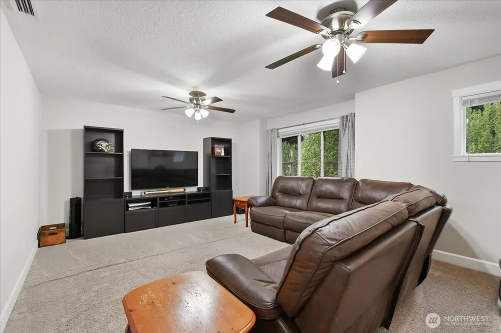 10512 NE 156th Avenue Vancouver, WA 98682