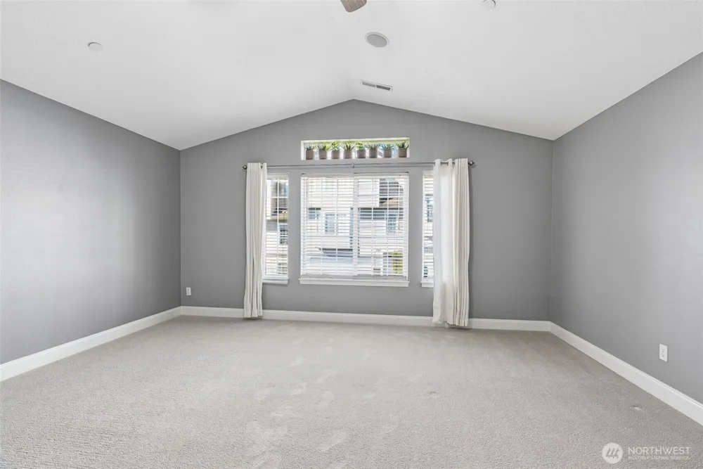 722 NW Meadow Ridge Lane Camas, WA 98607
