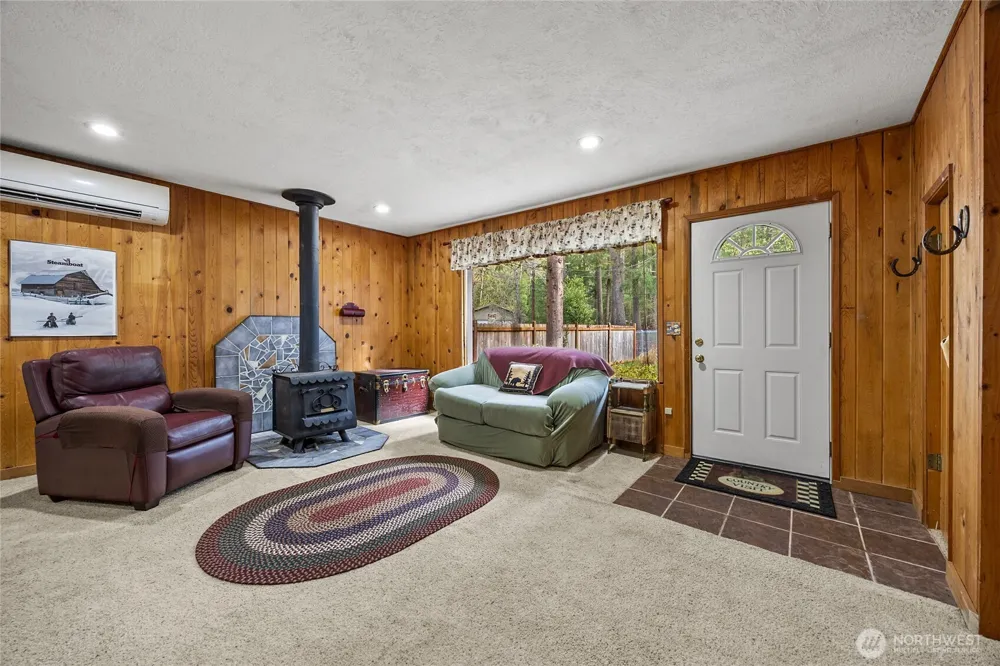 233 Mountain View Drive Packwood, WA 98361