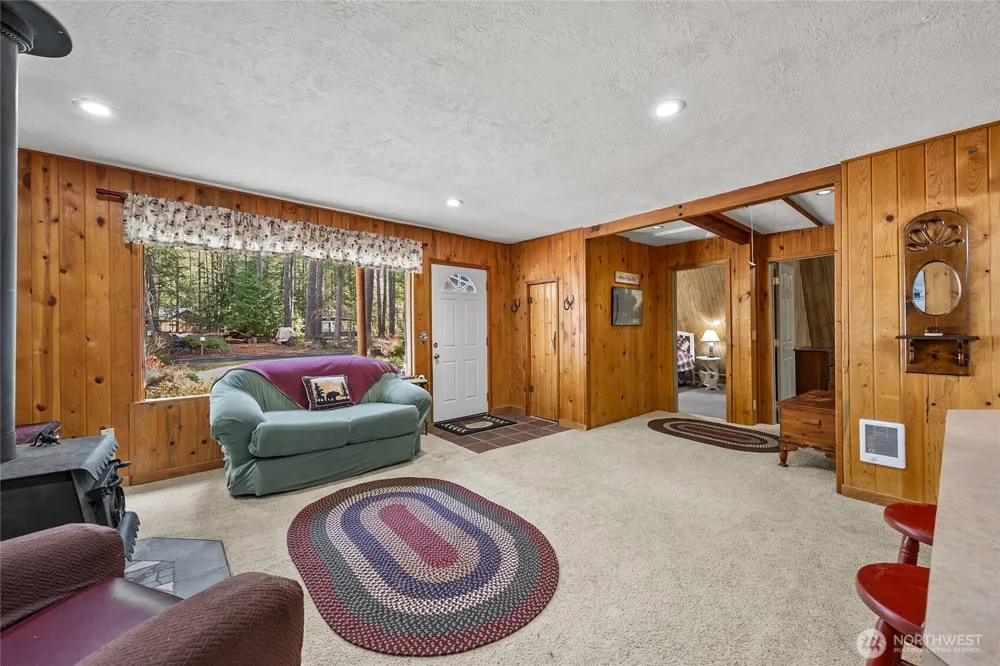 233 Mountain View Drive Packwood, WA 98361