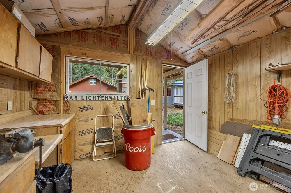 233 Mountain View Drive Packwood, WA 98361