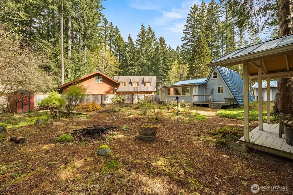 233 Mountain View Drive Packwood, WA 98361
