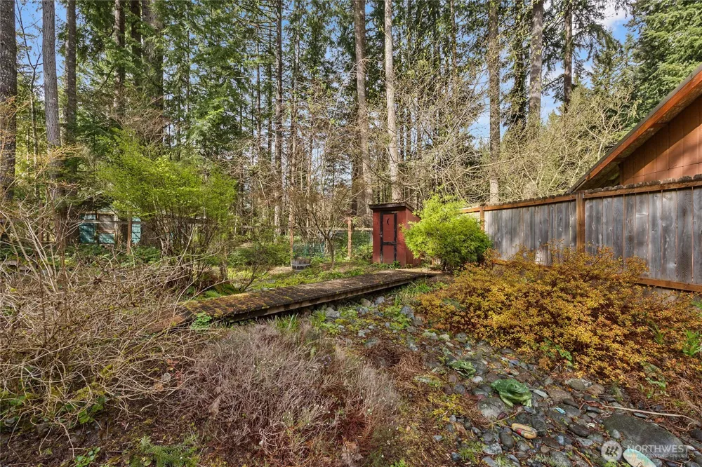 233 Mountain View Drive Packwood, WA 98361