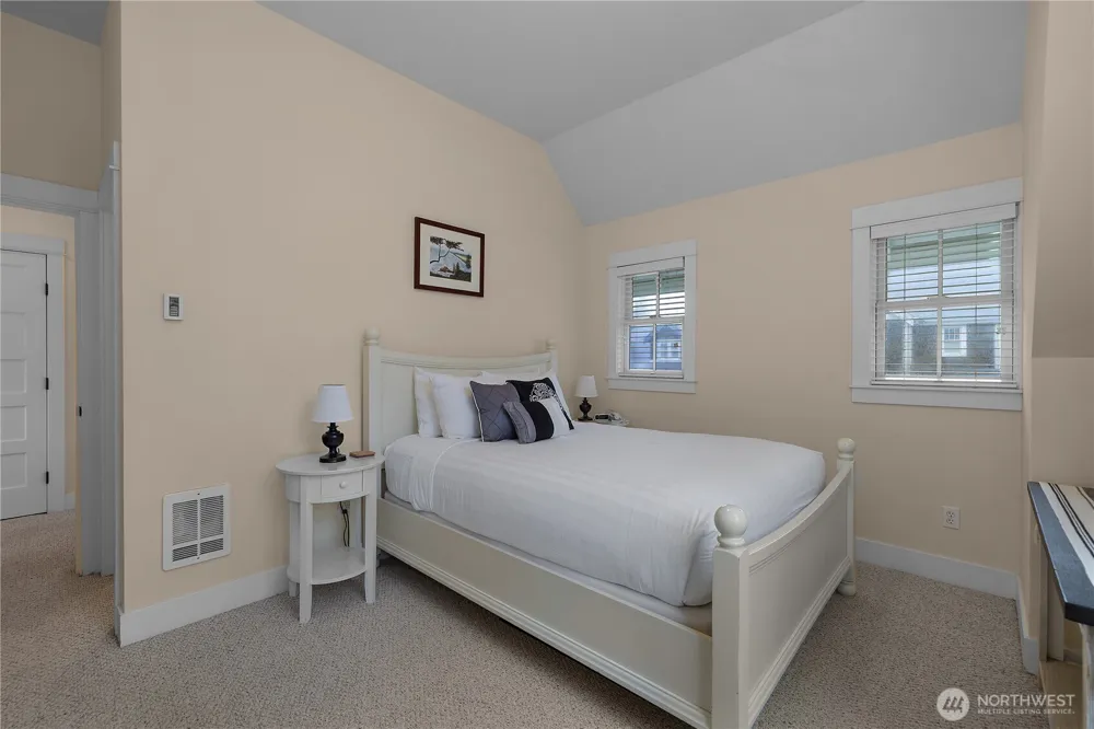 3 Float Lane Pacific Beach, WA 98571