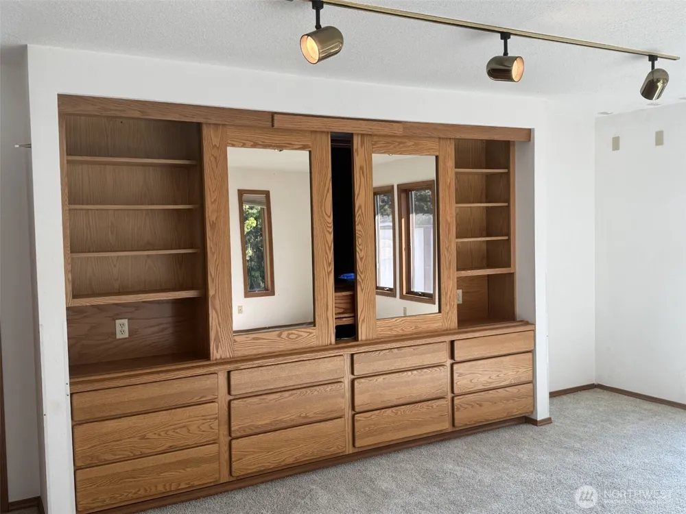280 Surf Street Westport, WA 98595