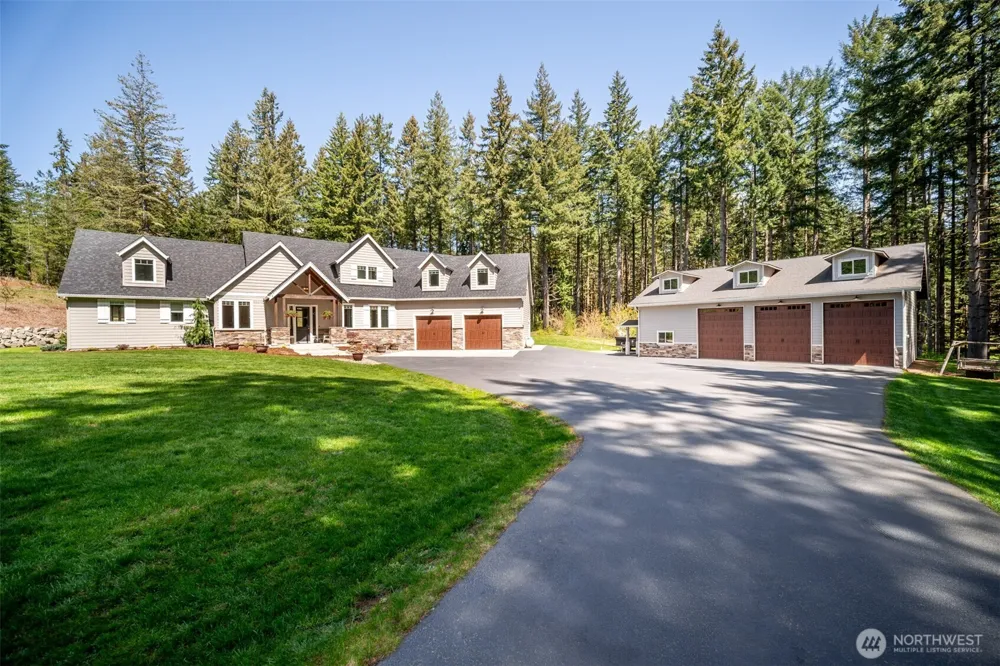 411 Five Peaks Drive Kalama, WA 98625