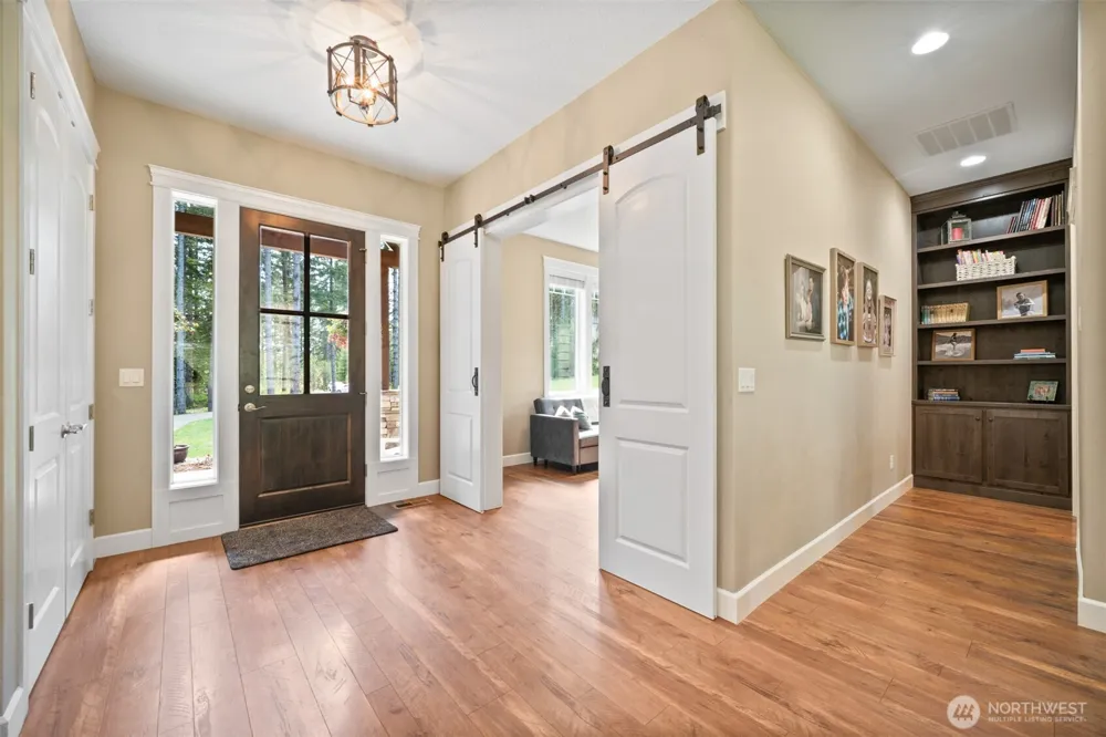 411 Five Peaks Drive Kalama, WA 98625
