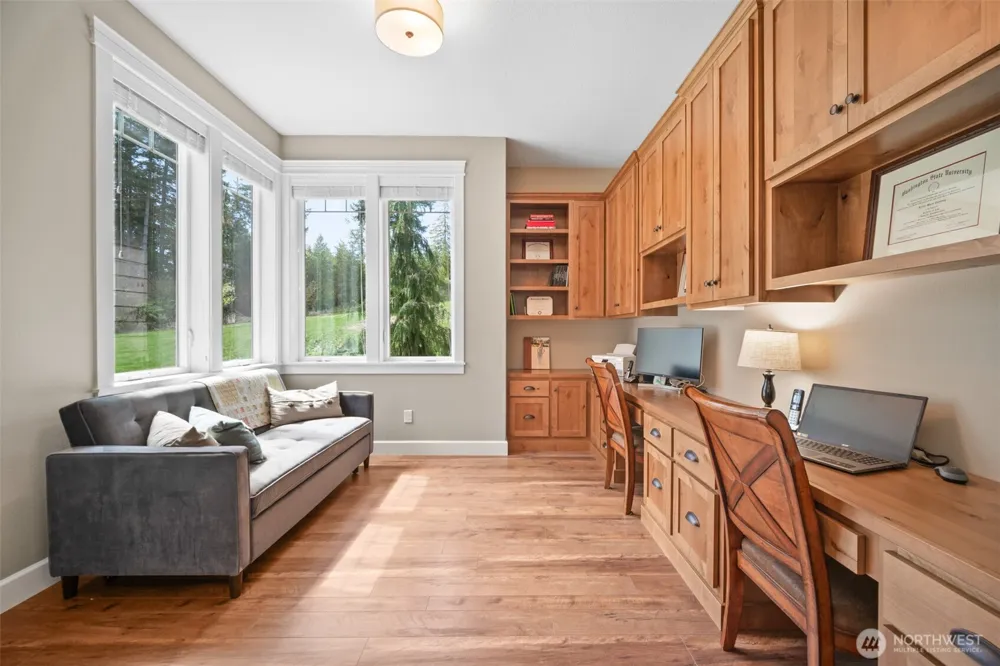 411 Five Peaks Drive Kalama, WA 98625