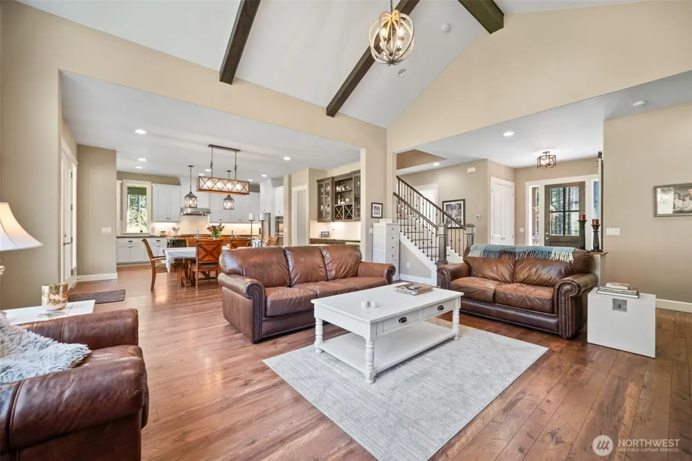 411 Five Peaks Drive Kalama, WA 98625