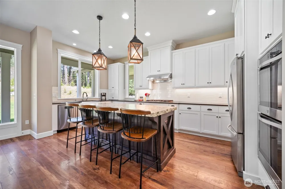 411 Five Peaks Drive Kalama, WA 98625