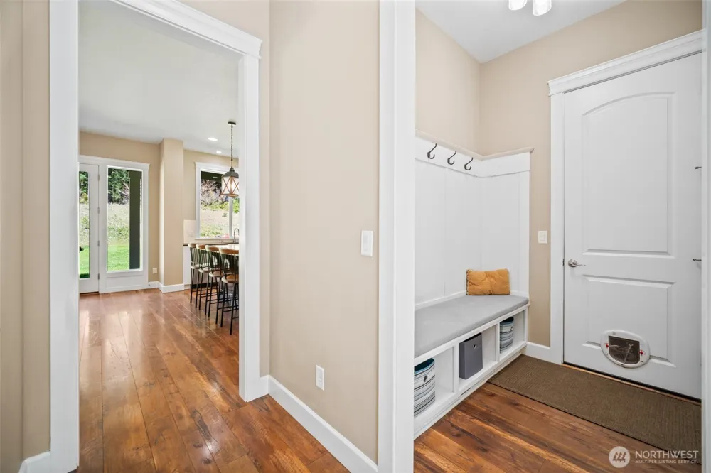 411 Five Peaks Drive Kalama, WA 98625