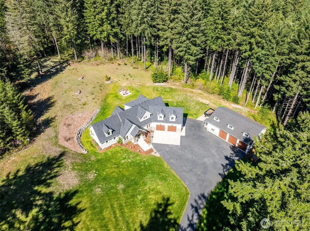411 Five Peaks Drive Kalama, WA 98625