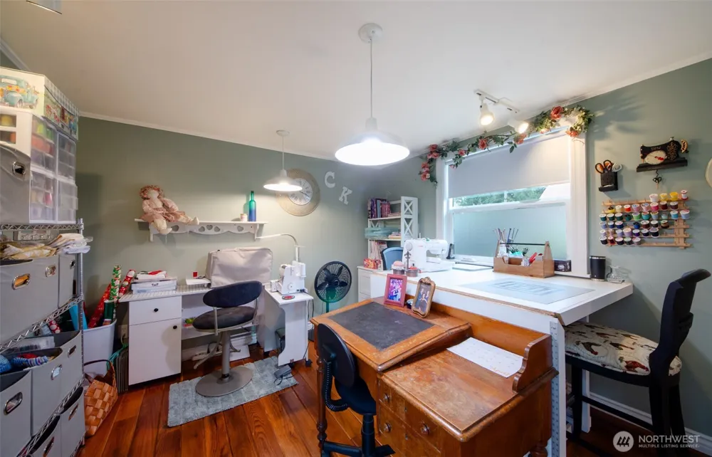 204 W Harris Avenue Oakville, WA 98568