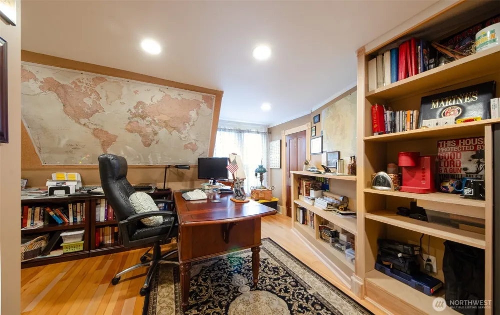204 W Harris Avenue Oakville, WA 98568