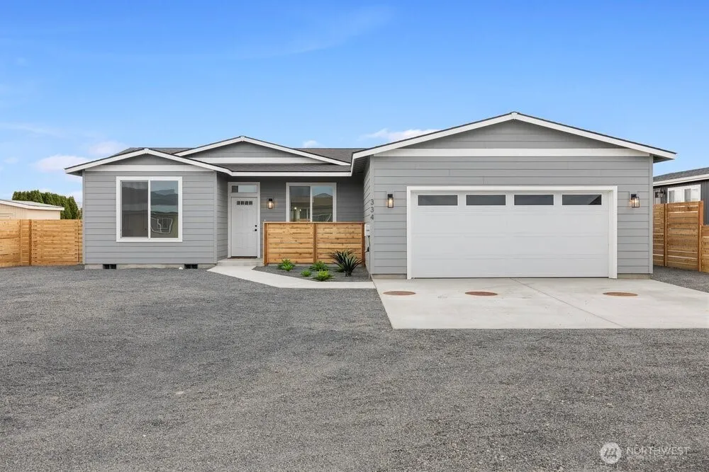 334 Spring Circle SW Mattawa, WA 99349