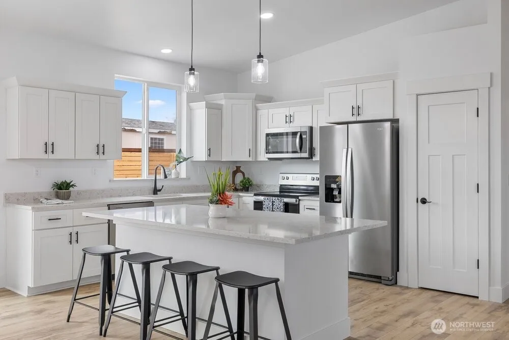 334 Spring Circle SW Mattawa, WA 99349