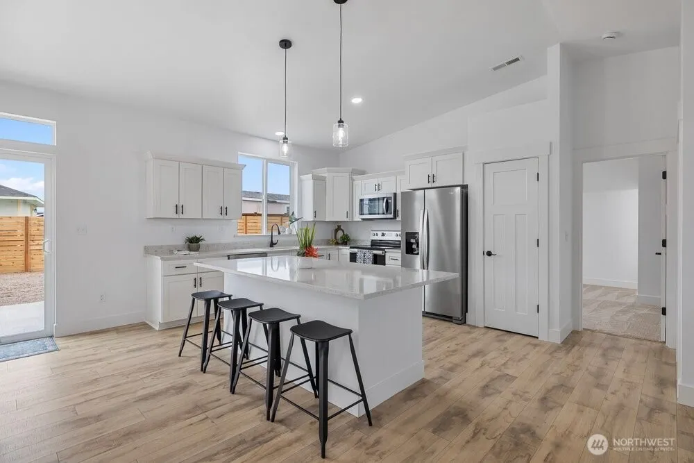 334 Spring Circle SW Mattawa, WA 99349