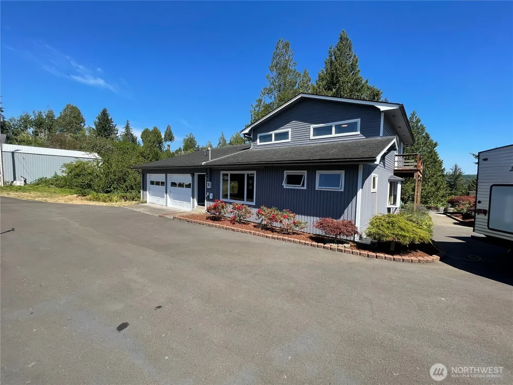 13 Raistakka Road Rosburg, WA 98643